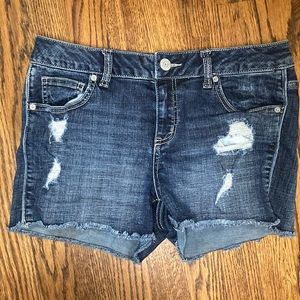 Women’s Maurice distressed jean shorts